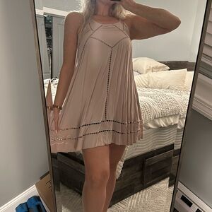 Lulu’s Taupe Shift Mini Dress